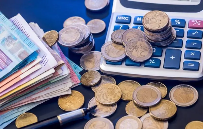 Αυξημένο κατά €173,5 εκ. το δημοσιονομικό πλεόνασμα