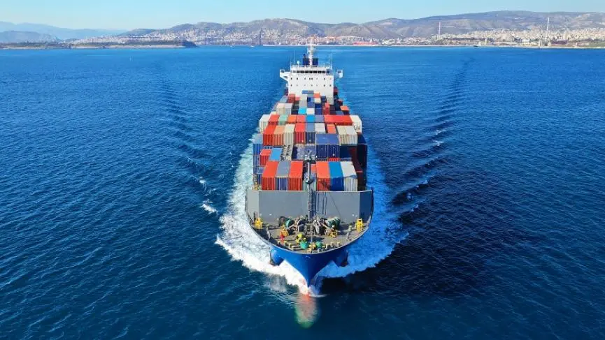 Το κλείσιμο της Ερυθράς Θάλασσας βάζει «φωτιά» στο πετρέλαιο