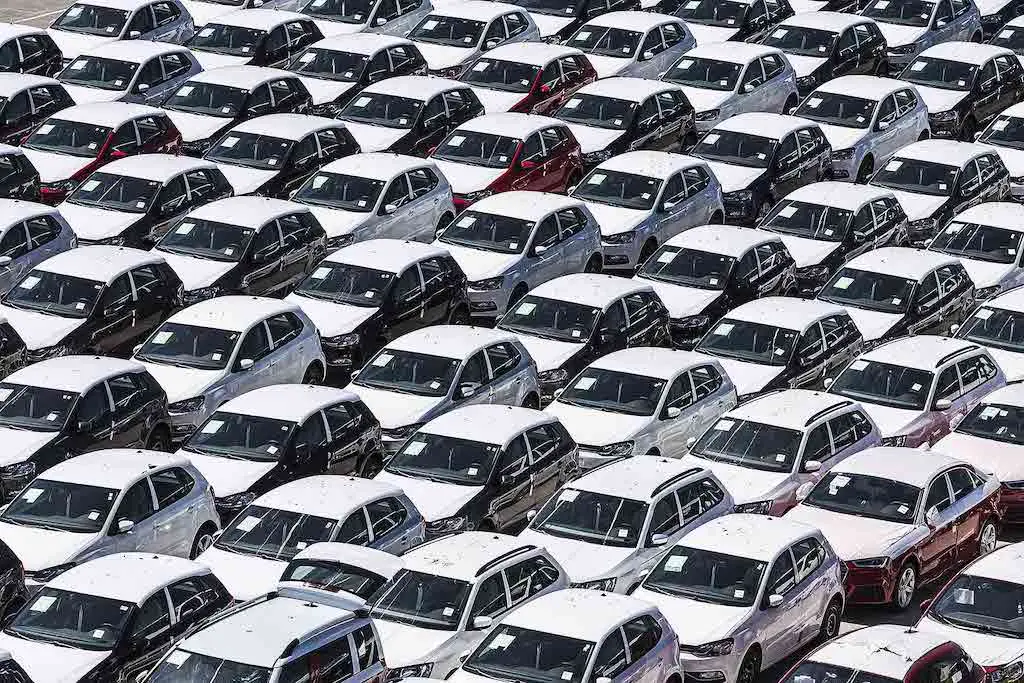 Στο -18% οι εγγγραφές οχημάτων το δεκάμηνο του 2020