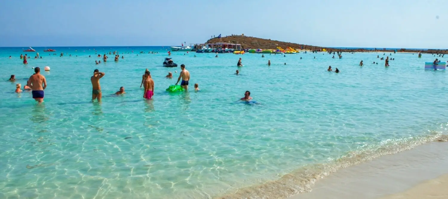 Η επαρχία που επέλεξε την παραλία αντί των εκλογών
