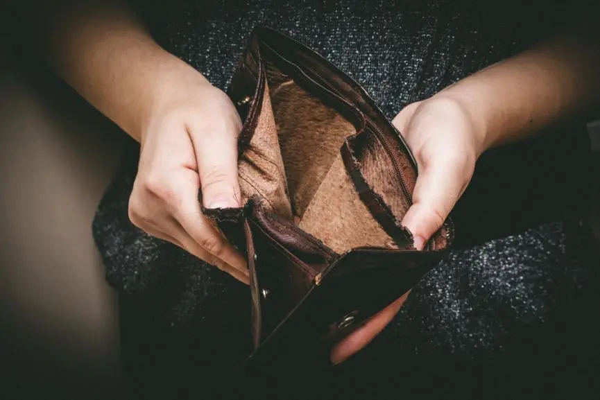 Το 27,8% του πληθυσμού στην Κύπρο με εισόδημα ίσο ή κάτω από €15.500