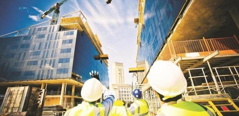 Λιγότερες σε αριθμό, αλλά μεγαλύτερης αξίας οι άδειες οικοδομής τον Γενάρη