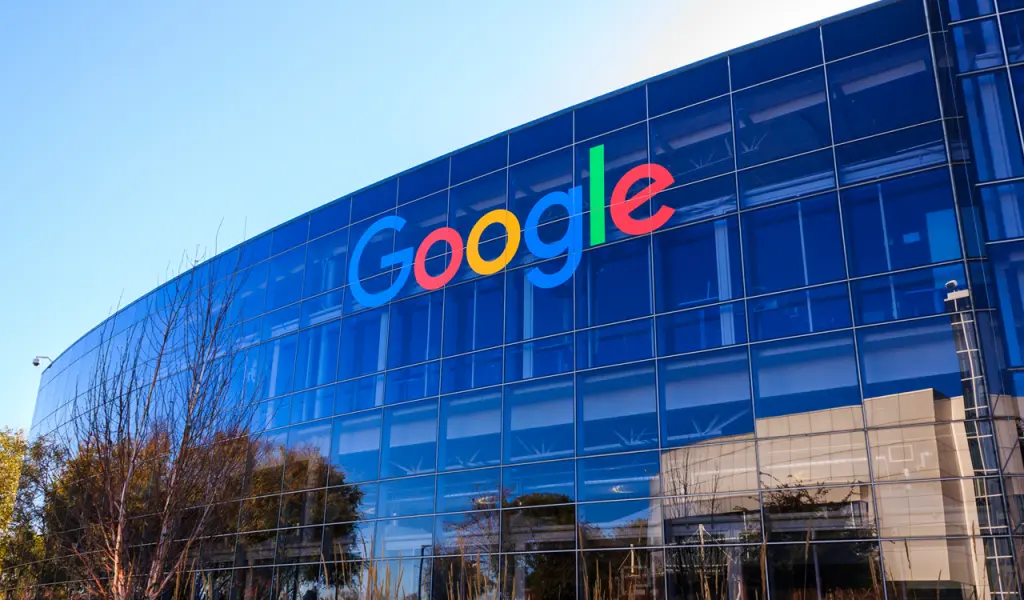 Google: Αλλαγές στη μηχανή αναζήτησης θέλει η Βρετανία