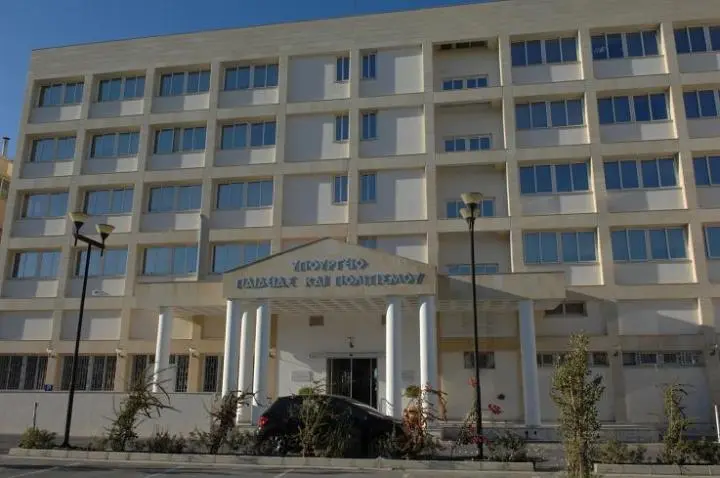 Κατάργηση διδάκτρων για κατόχους Ευρωπαϊκής Κάρτας Αναπηρίας