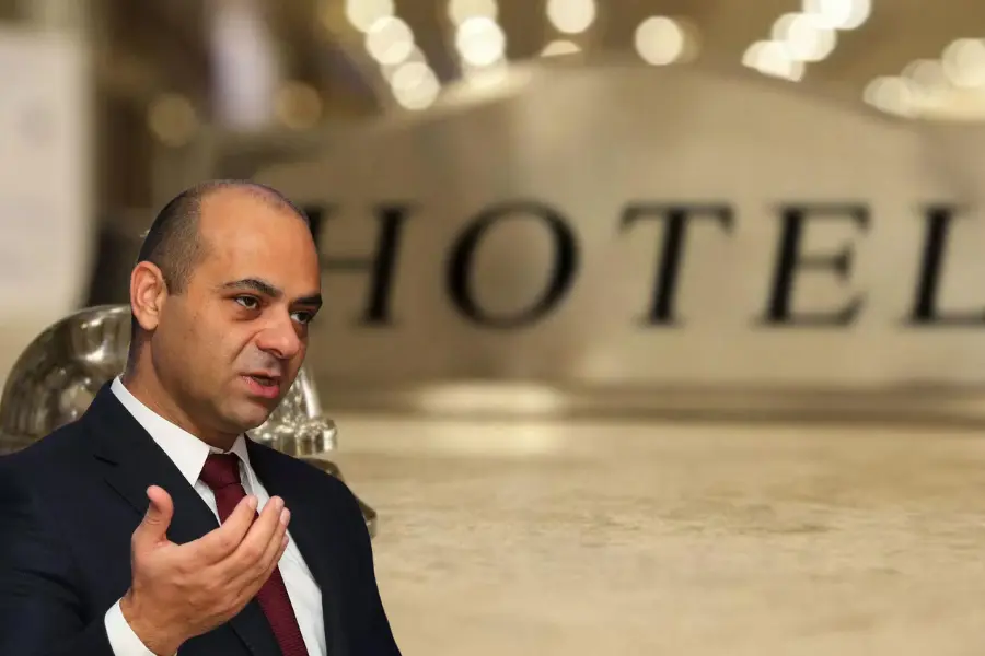 Συνάντηση Υπ. Εργασίας με συντεχνίες μετά την απόφαση για μέτρα στη ξενοδοχειακή βιομηχανία