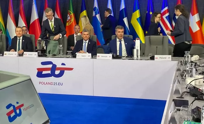 Κάλεσμα Παπαναστασίου στην ΕΕ για προστασία του καλωδίου