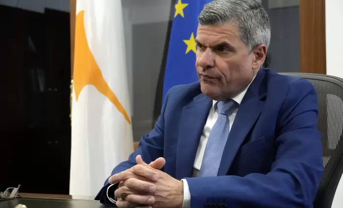 Υπ. Ενέργειας: «Έξυπνος» αλγόριθμος θα παρακολουθεί τις τιμές στα καύσιμα