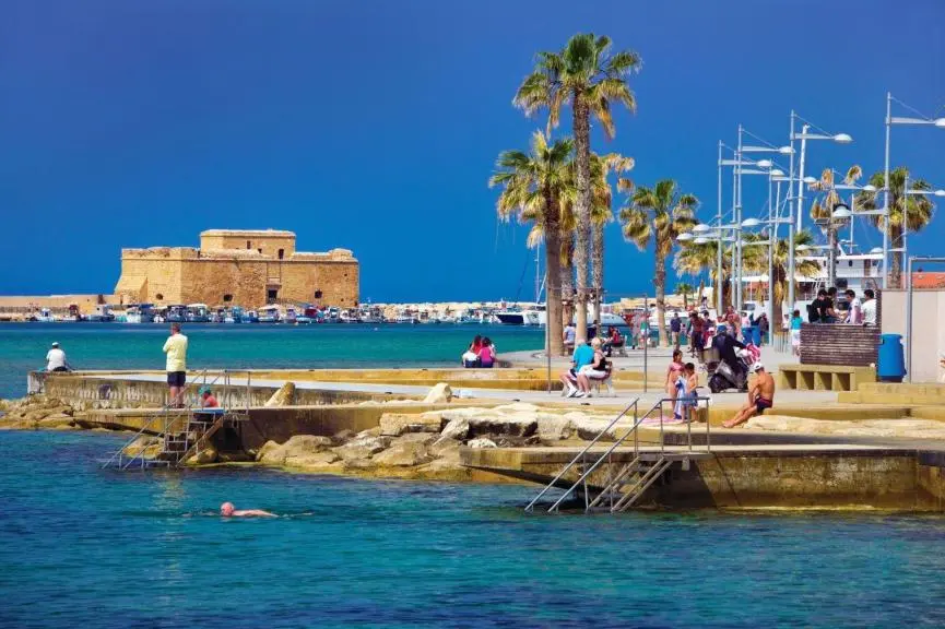 Τρεις στους δέκα τουρίστες προτίμησαν Πάφο την περσινή χρονιά
