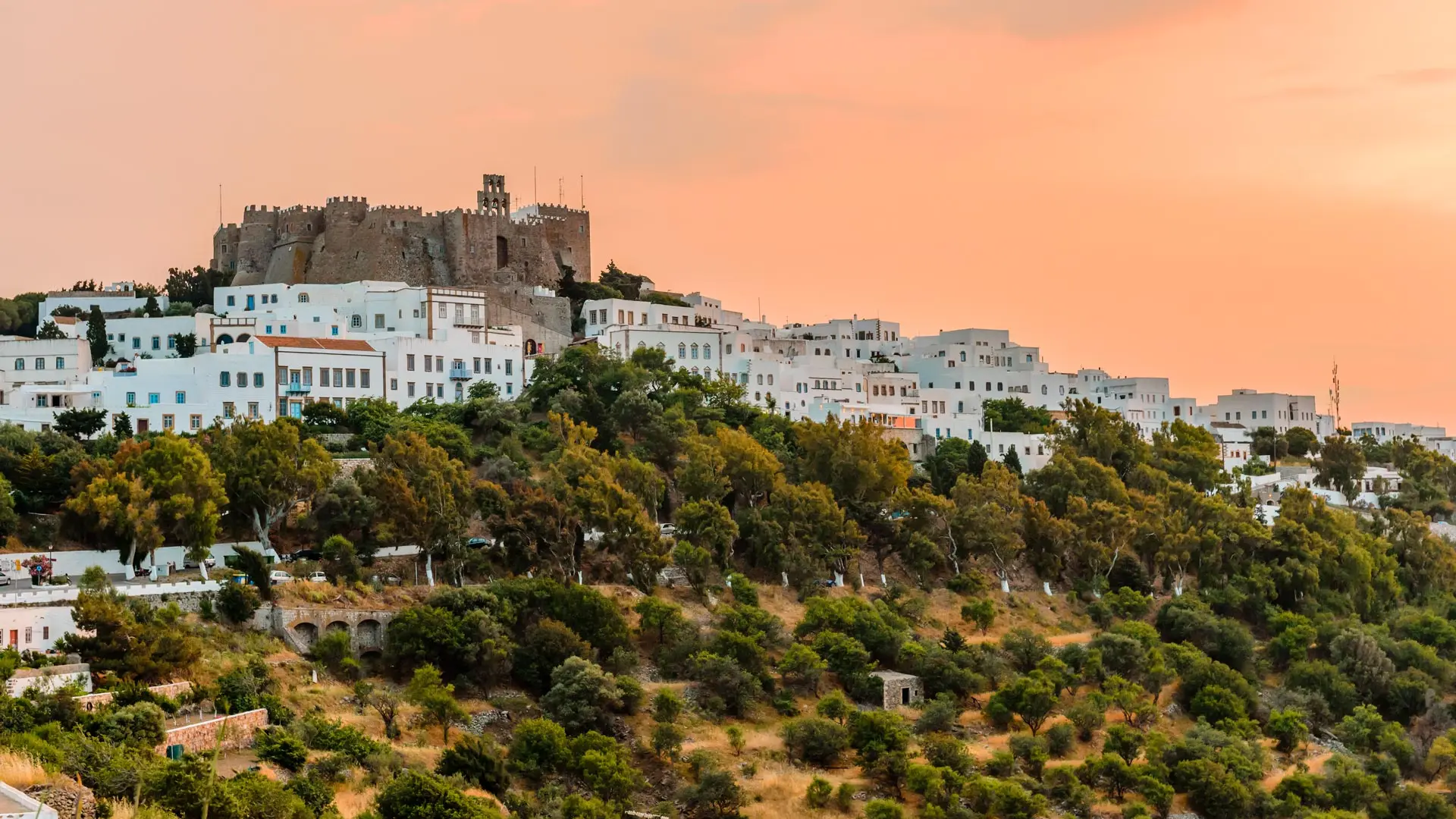 Ποιοι ελληνικοί προορισμοί είναι ανάμεσα στους καλύτερους του κόσμου για το 2023