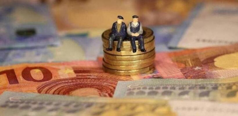 Συνταξιοδοτική μεταρρύθμιση: Ζητούν πλήρη εικόνα πριν τις αποφάσεις