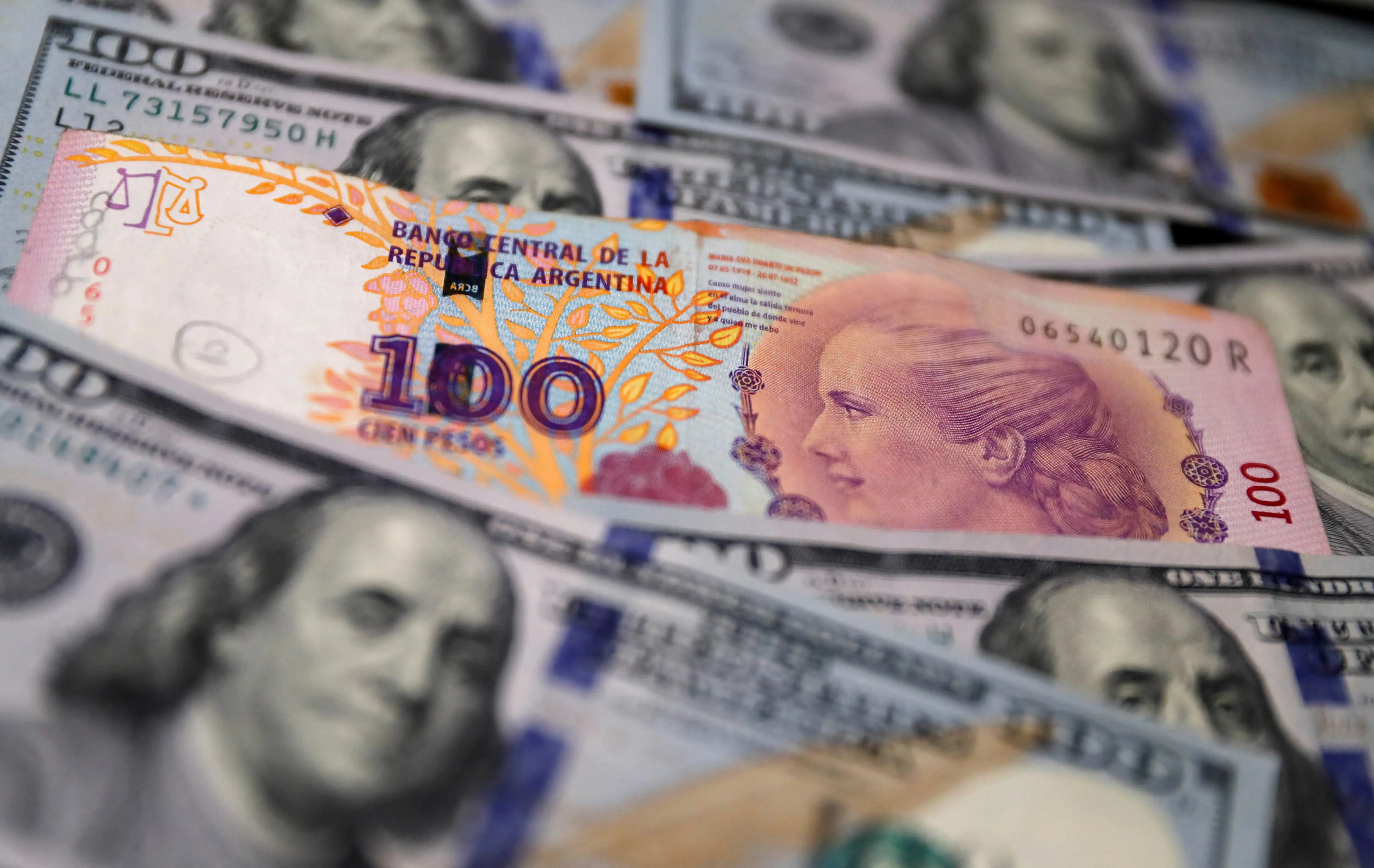 Οικονομική στήριξη Τραμπ στην Αργεντινή του Μιλέι