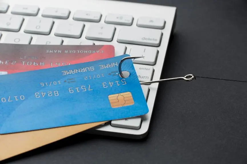 Συναγερμός για απάτη: Ψεύτικα email για επιστροφή χρημάτων από το Τμ. Φορολογίας