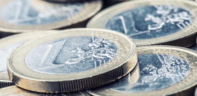 Αλλού στην ΕΕ στοχευμένα και χωρίς… πανηγυρισμούς