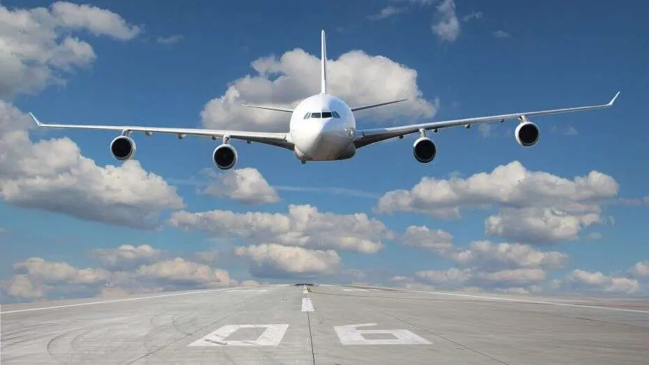 Ετήσια αύξηση 105% της επιβατικής κίνησης στις αερομεταφορές στην Κύπρο το 2021