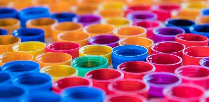 Ερευνητές μετατρέπουν πλαστικό σε υγρό καύσιμο