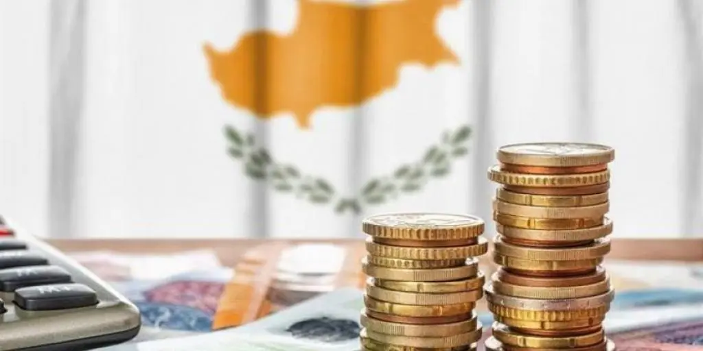 Η κυπριακή οικονομία με πλεόνασμα, αλλά προσοχή σε δαπάνες & μεταρρυθμίσεις