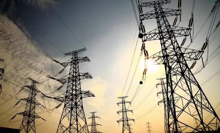 Υπάρχει κίνδυνος blackout; Μια ανάσα από το περσινό ρεκόρ η ζήτηση ρεύματος