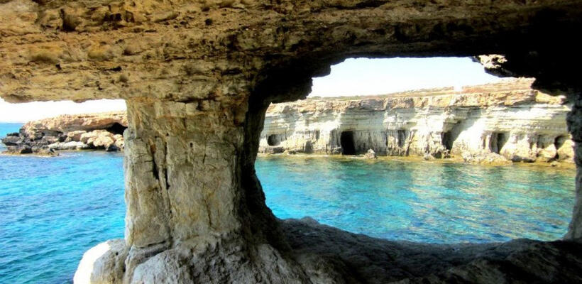 Η ανάπτυξη στις Θαλασσινές Σπηλιές δεν είναι αυτή που θέλουμε, ας μην γίνει αυτή που μας αξίζει