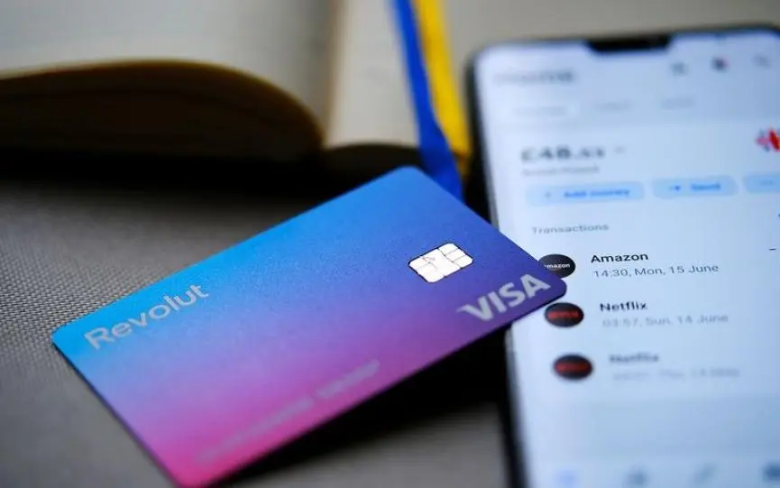 Revolut: Στα 75 δισ. δολάρια η αποτίμηση μετά την πώληση των μετοχών