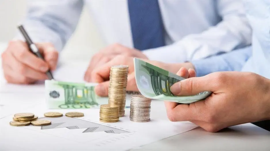 Να λυθεί το θέμα με τις καταχρηστικές ρήτρες το συντομότερο
