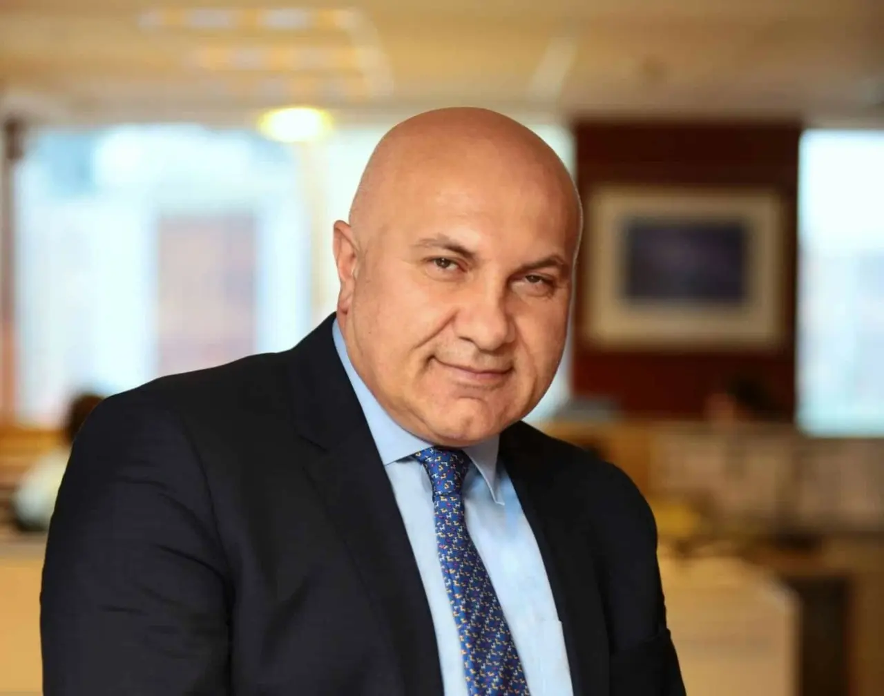 Ο Τούρκος μεγιστάνας που επενδύει στο νικέλιο για να ανταγωνιστεί την Κίνα