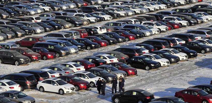 Μείωση στις εγγραφές οχημάτων σε σχέση με την προηγούμενη χρονιά