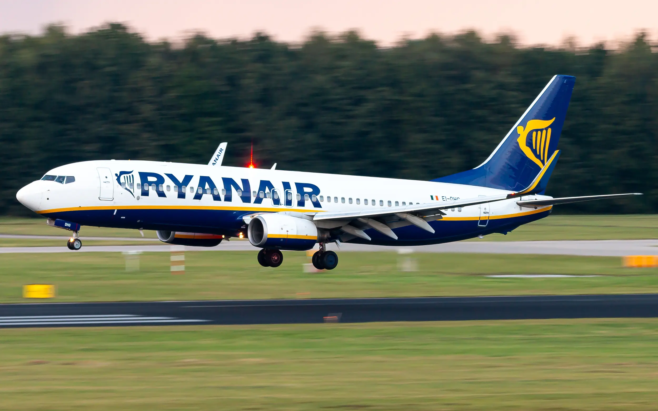 Ακυρώνονται 152 πτήσεις της Ryanair από και προς το αεροδρόμιο Σαρλερουά στο Βέλγιο