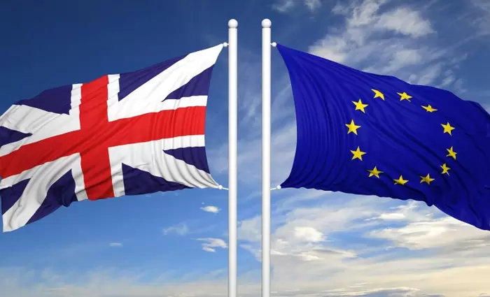 Το Brexit και οι επιπτώσεις του σε Κύπρο και Ιρλανδία στο επίκεντρο συνάντησης Συλλούρη - Κόβενει