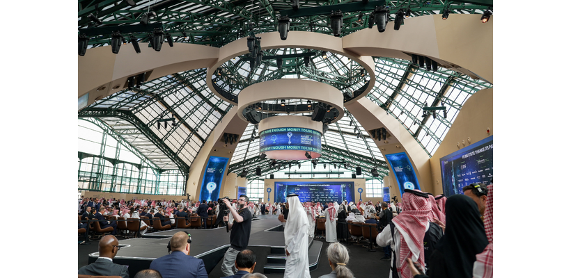 Η Σαουδική Αραβία αλλάζει πορεία: Από τη Neom στην AI και τη βιομηχανία του μέλλοντος