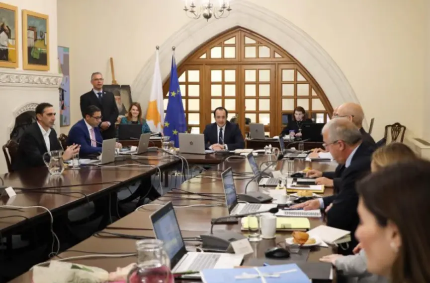 Συνταξιοδοτική μεταρρύθμιση στο επίκεντρο της συνάντησης ΠτΔ με το Συμβούλιο Οικονομίας