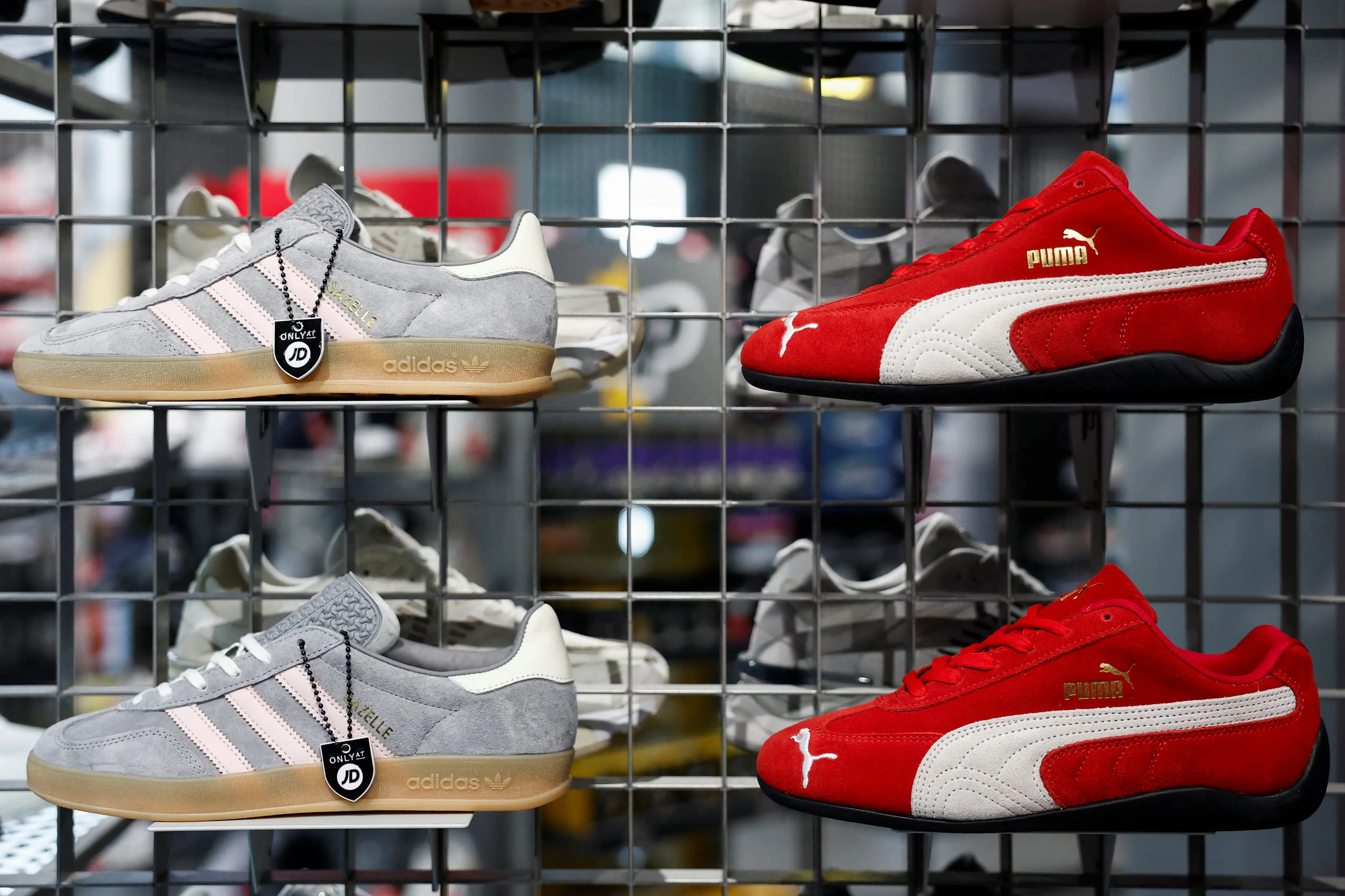 Adidas και Puma έτοιμες να ακολουθήσουν τις αυξήσεις τιμών της Nike