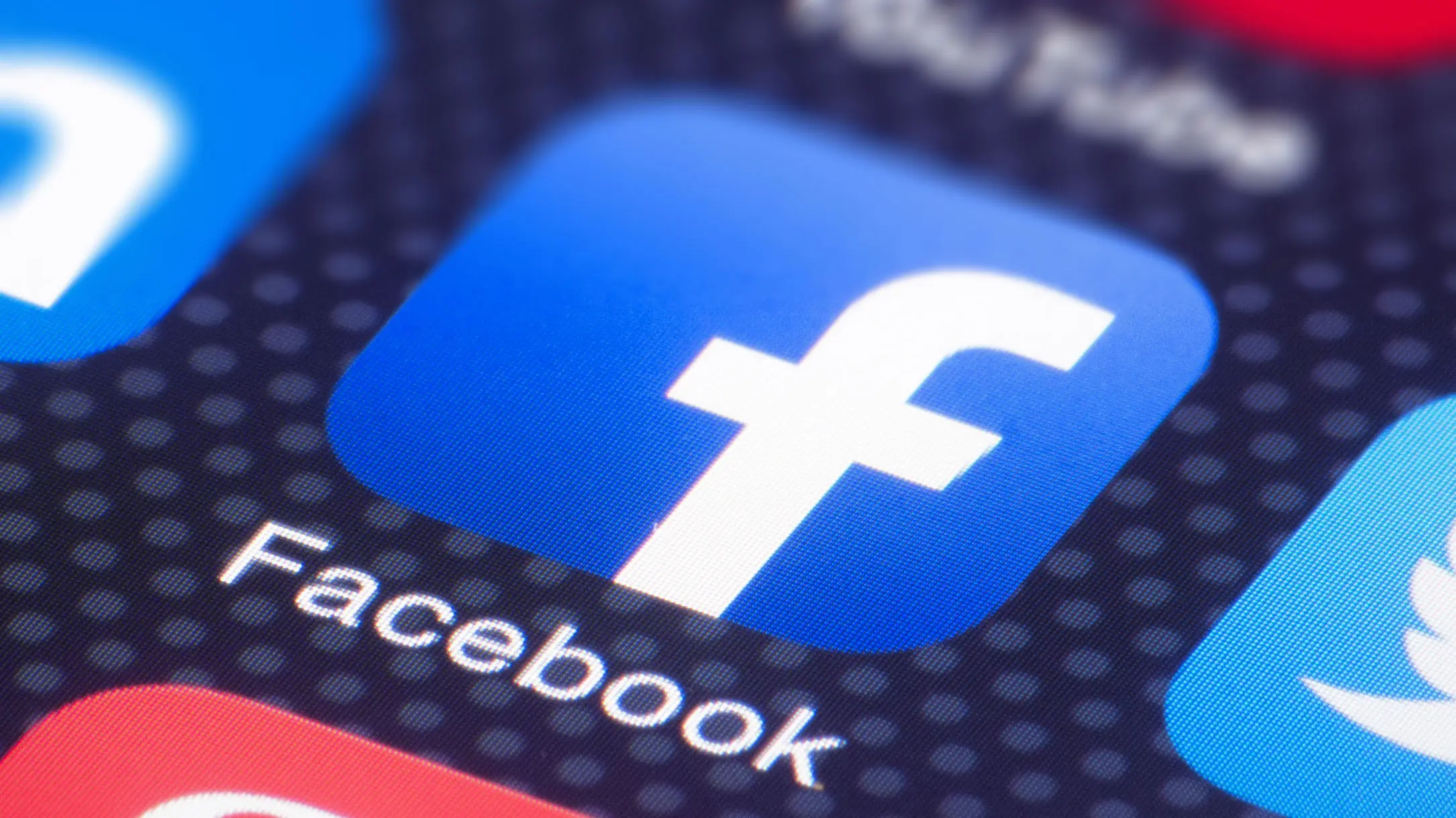 Τιμές ρεκόρ για τη μετοχή του Facebook