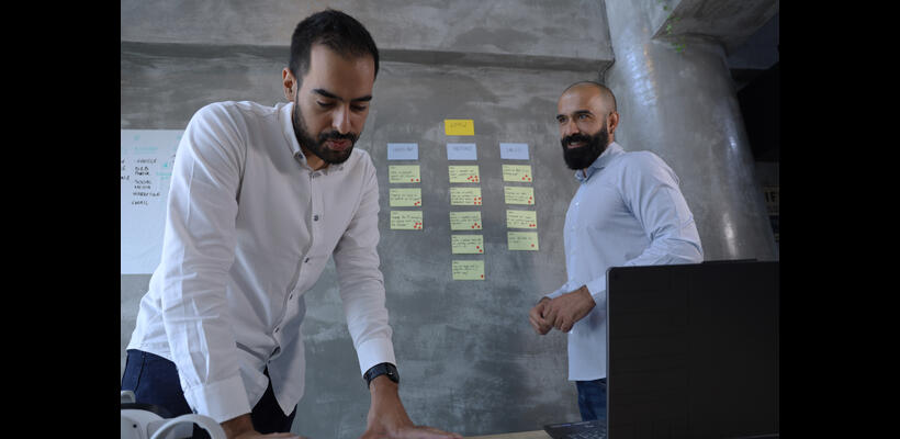 Simlead: Δίπλα σε κάθε επιχείρηση