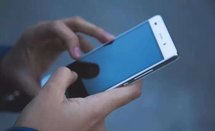 Πόσο αυξήθηκαν οι επιθέσεις σε smartphones το πρώτο εξάμηνο του 2025