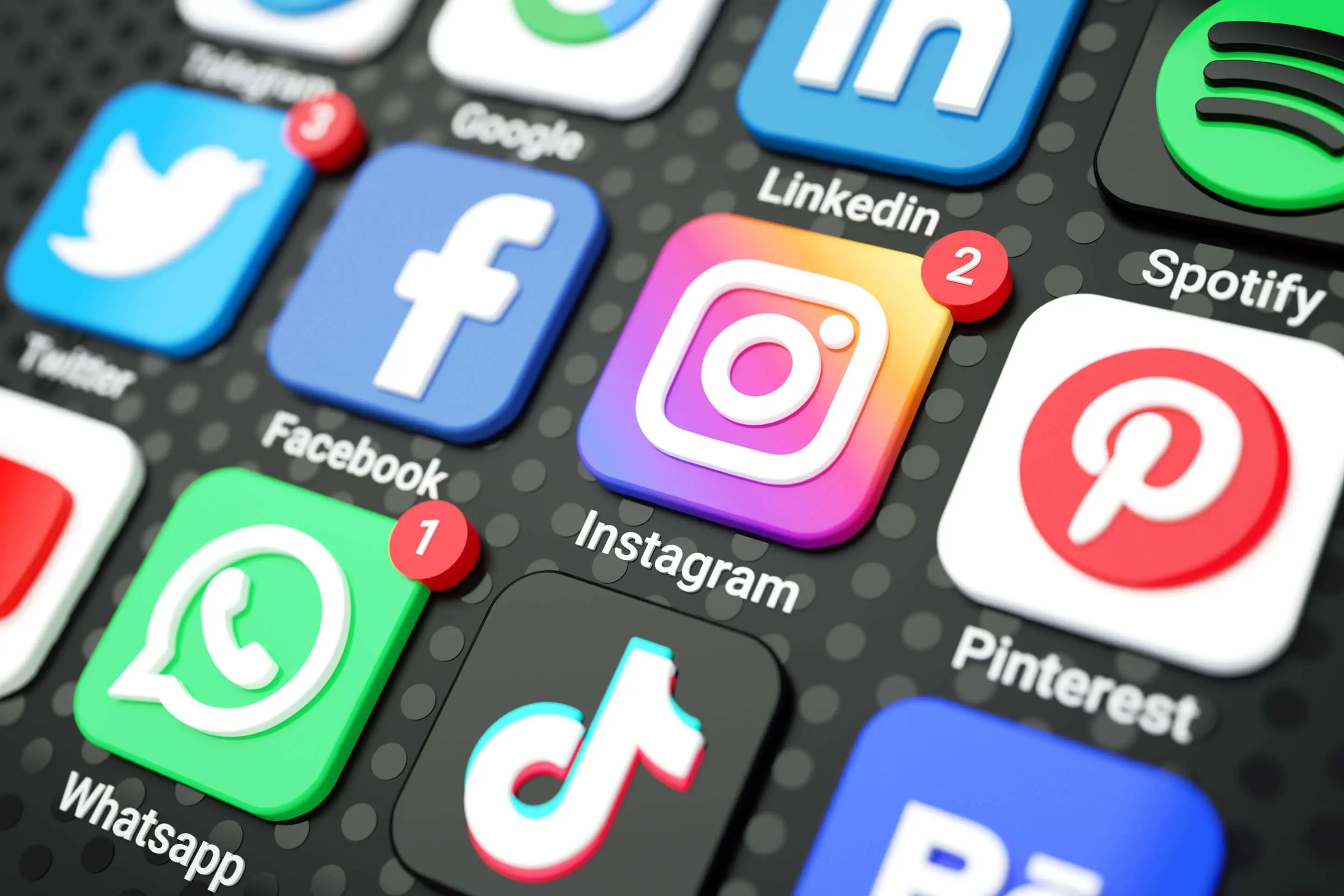 Ποια είναι η νέα δύναμη στα social media – Τι ψηφίζουν influencers και CEOs