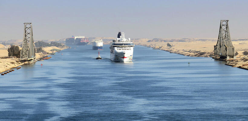 Πόση ζημιά προκάλεσαν οι Χούθι στην Αίγυπτο λόγω των επιθέσεων στη Διώρυγα του Σουέζ