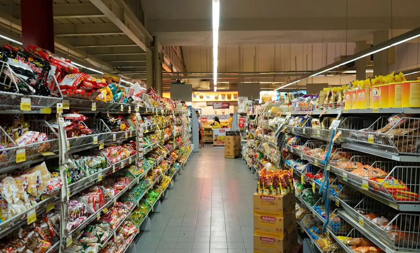 Στο κόκκινο τα βρετανικά νοικοκυριά λόγω υψηλών επιτοκίων