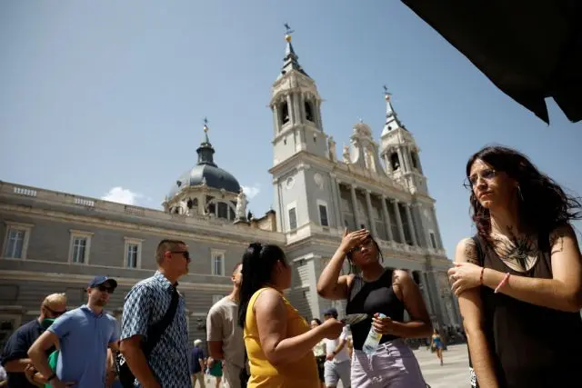 Ισπανία: Πώς αντιμετωπίζει την ξηρασία ο τουριστικός κλάδος