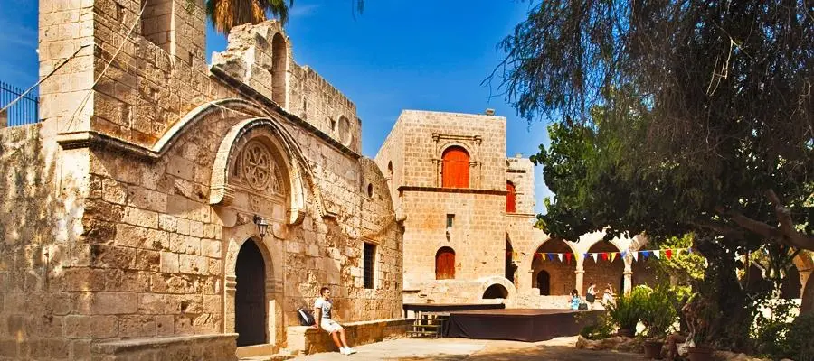 Δωρεάν σεμινάρια από το ΣΤΕΚ για επαγγελματίες τουρισμού