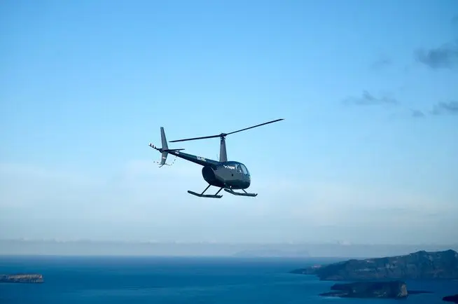 Απογειώνεται η πρώτη ελληνική αεροπορική εταιρεία με ελικόπτερο – Πτήσεις από €160 για τα νησιά