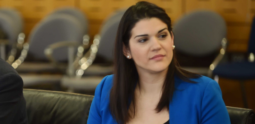 Κύπρια Βουλευτής καλεί τον κόσμο σε διαμαρτυρία για την ΣΚΤ