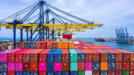 Ναυτιλία: Πάνω από $10 δισ. τα κέρδη για τα containers παγκοσμίως