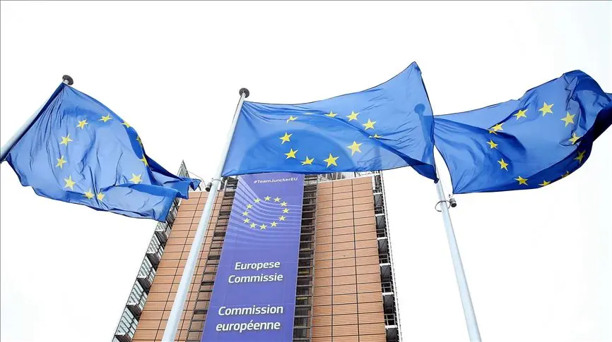 Ποια χώρα δίνει τα περισσότερα χρήματα στην Ευρωπαϊκή Ένωση;