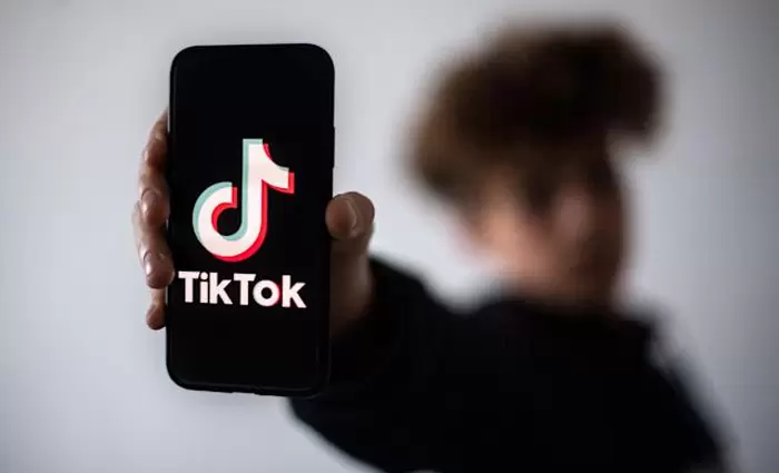 Κατατέθηκε η πρώτη ομαδική αγωγή κατά του TikTok - Γιατί κατηγορείται