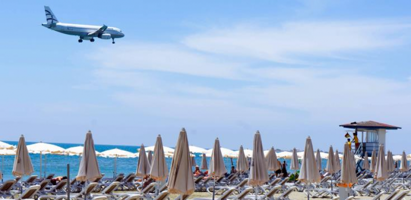 Ο καλύτερος Μάιος για τουρισμό με σχεδόν μισό εκατ. αφίξεις χάρη (και) στο Ισραήλ