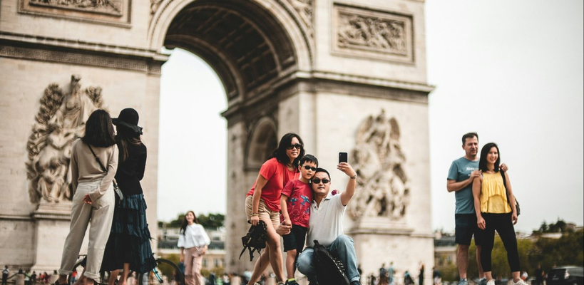 Γιατί η Ευρώπη φέτος θα βασιστεί στους Κινέζους τουρίστες