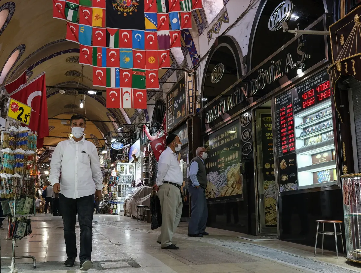 Γλίστρησε από το χαμηλότερο σημείο η τουρκική λίρα