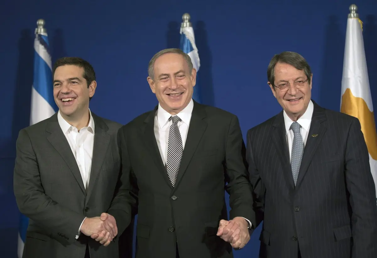 Με μηνύματα προς Άγκυρα η τριμερής με την συμμετοχή των ΗΠΑ