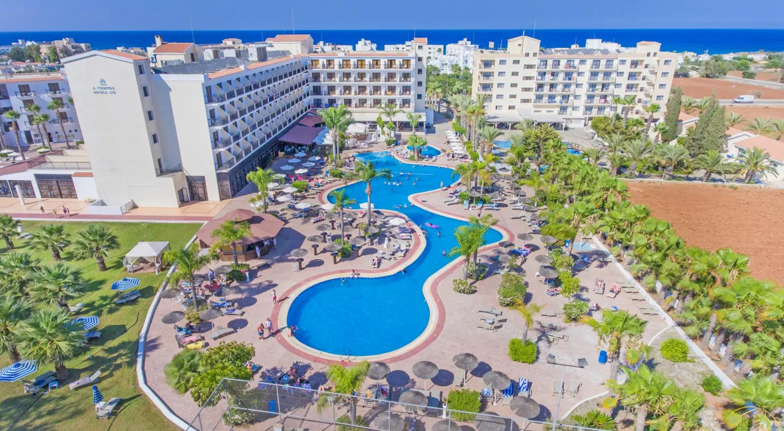 Αυτοί είναι οι μεγαλομέτοχοι της Tsokkos Hotels
