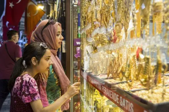 Ανάρπαστος ο χρυσός στην Τουρκία